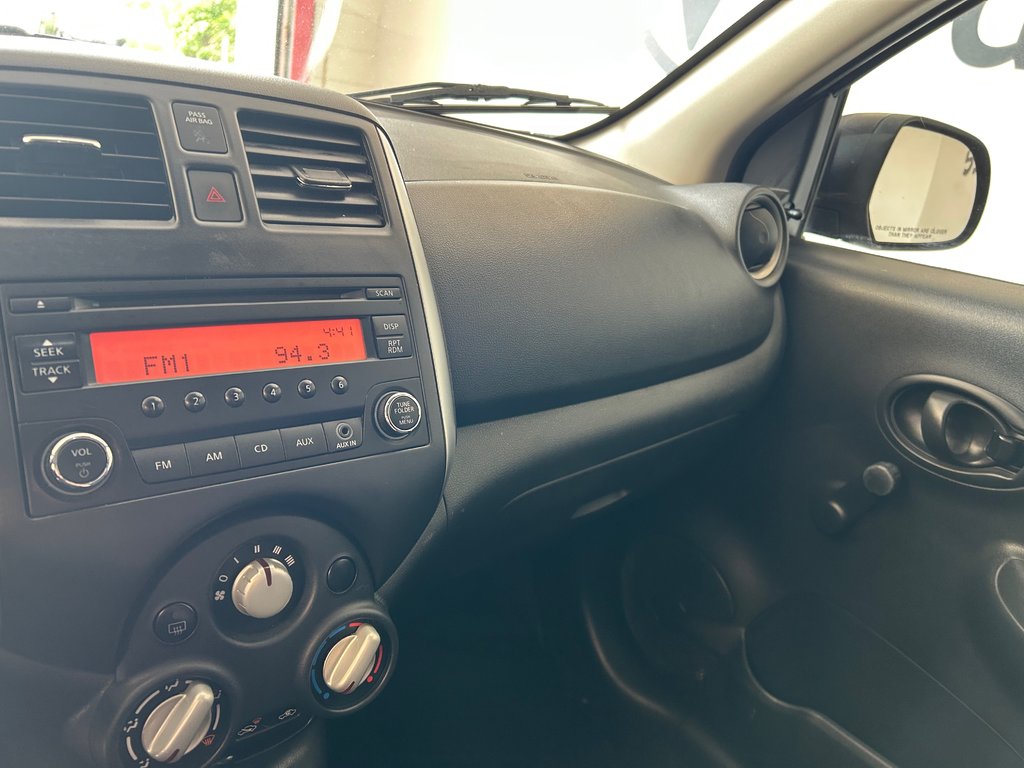 2017 Nissan Micra S in Boucherville, Quebec - 17 - w1024h768px