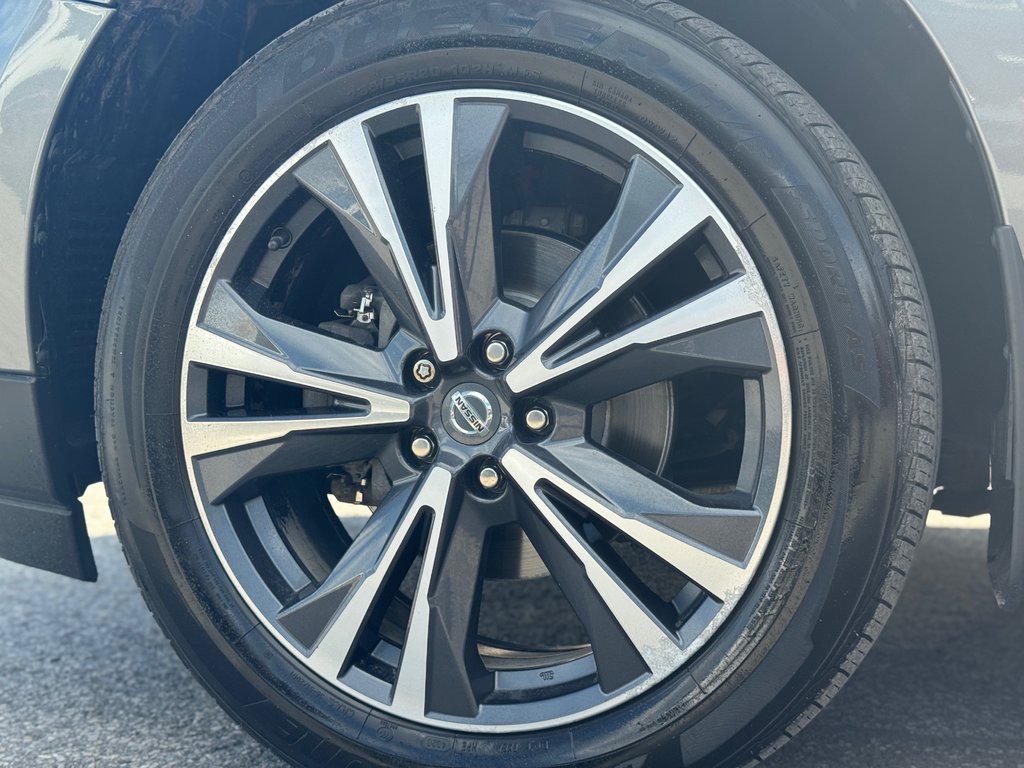 Nissan Pathfinder Platinum AWD Navigation Sièges Chauffants 2020 à Terrebonne, Québec - 33 - w1024h768px