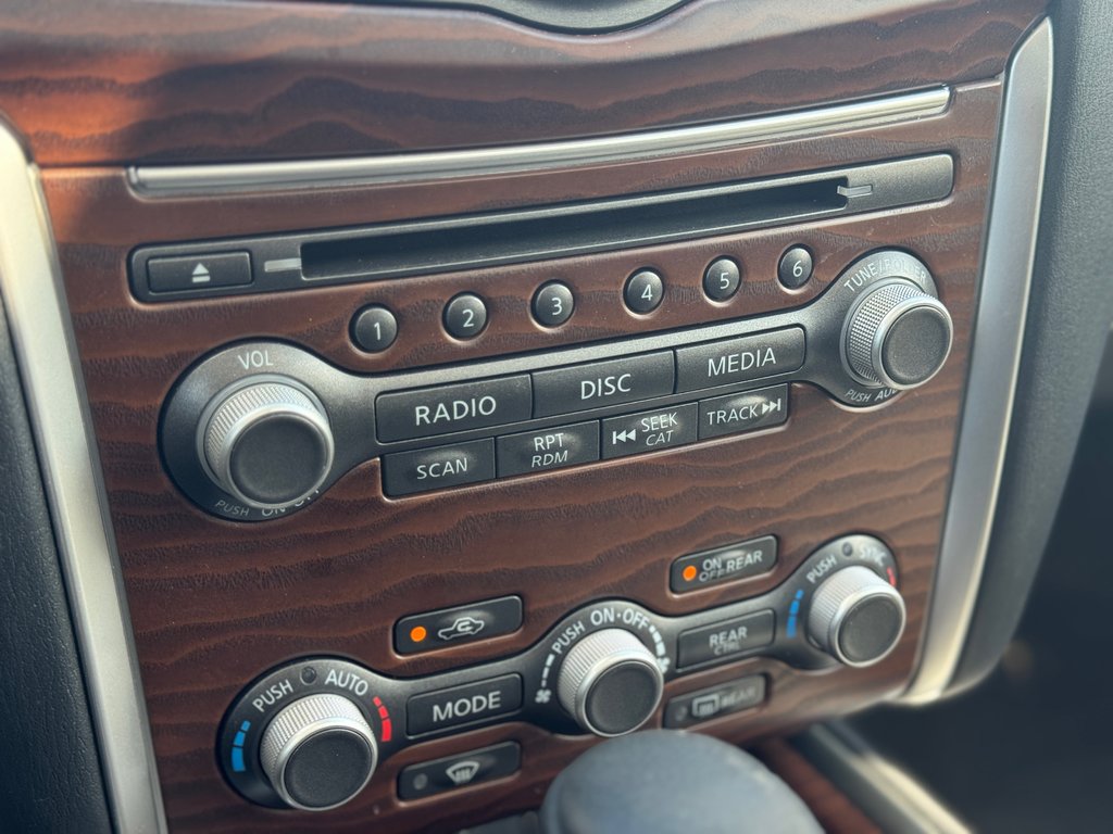 Nissan Pathfinder Platinum AWD Navigation Sièges Chauffants 2020 à Terrebonne, Québec - 21 - w1024h768px