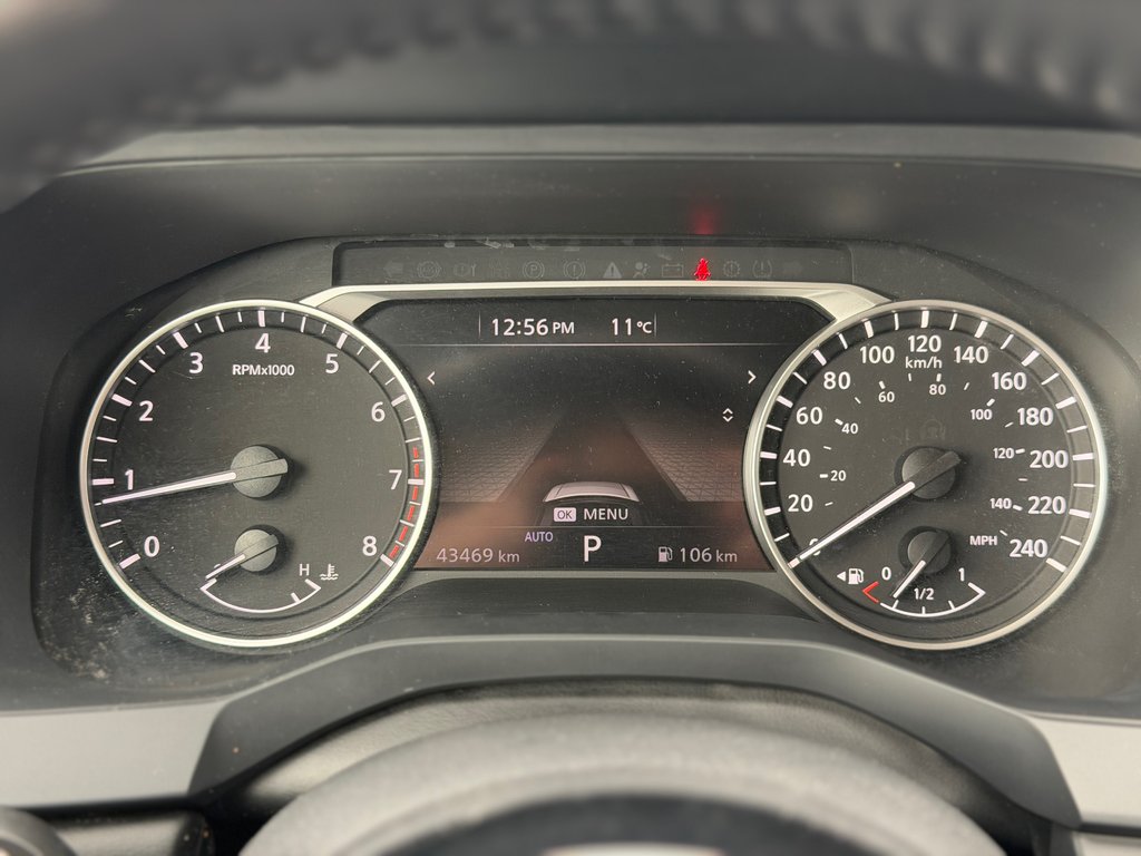 Nissan Pathfinder S AWD Bas Kilométrage 2023 à Terrebonne, Québec - 15 - w1024h768px