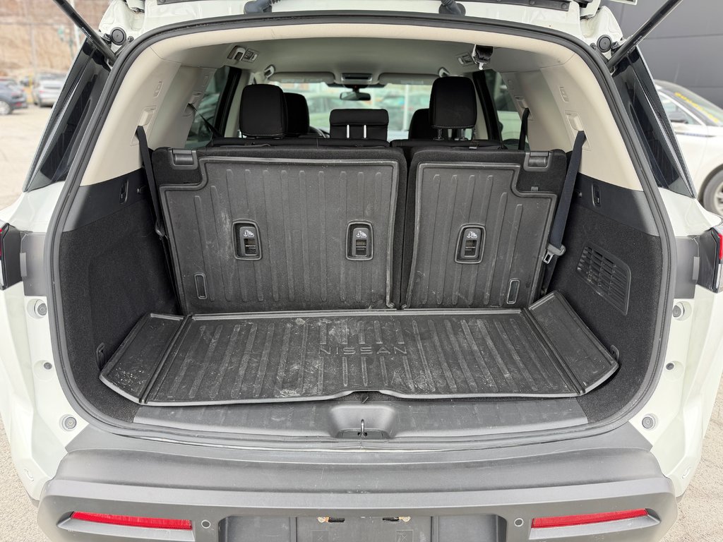 Nissan Pathfinder S AWD Bas Kilométrage 2023 à Terrebonne, Québec - 25 - w1024h768px