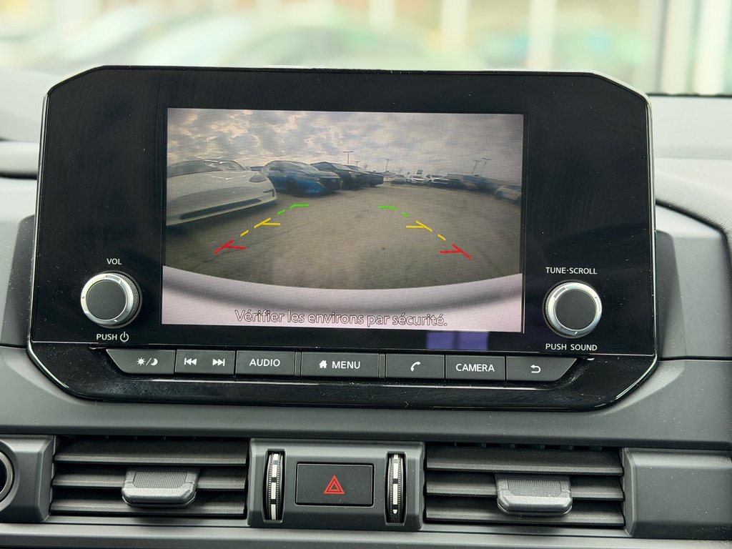 Nissan Pathfinder S AWD Bas Kilométrage 2023 à Terrebonne, Québec - 17 - w1024h768px