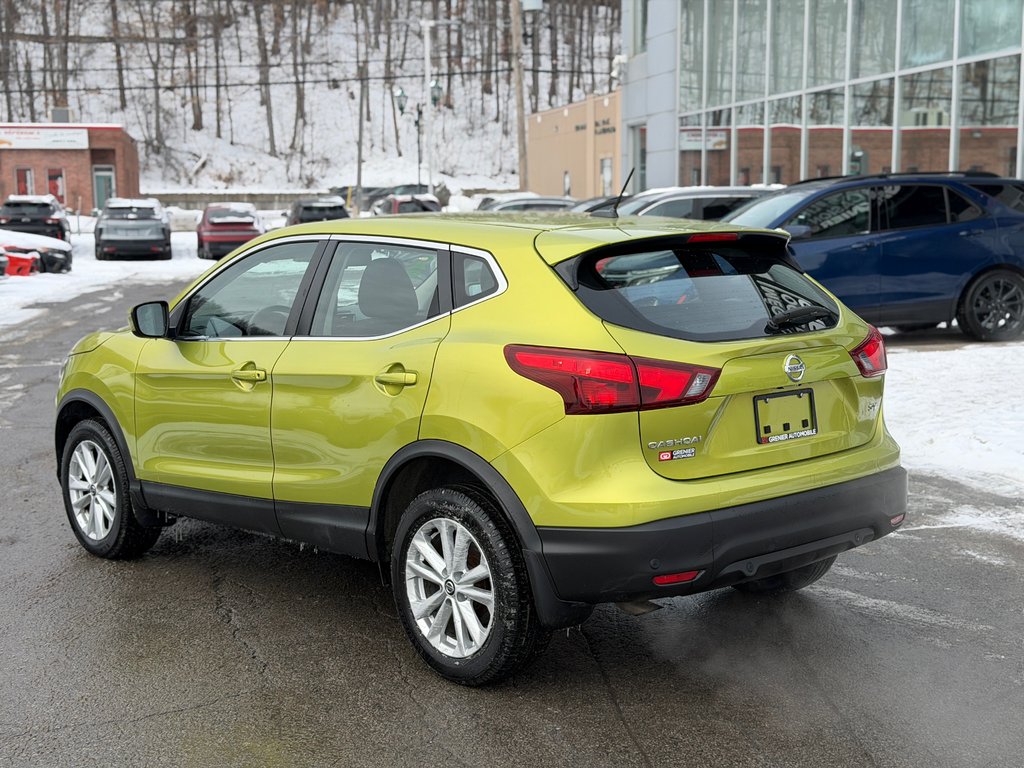 2019 Nissan Qashqai SV Toit Ouvrant Bas Kilométrage in Terrebonne, Quebec - 4 - w1024h768px