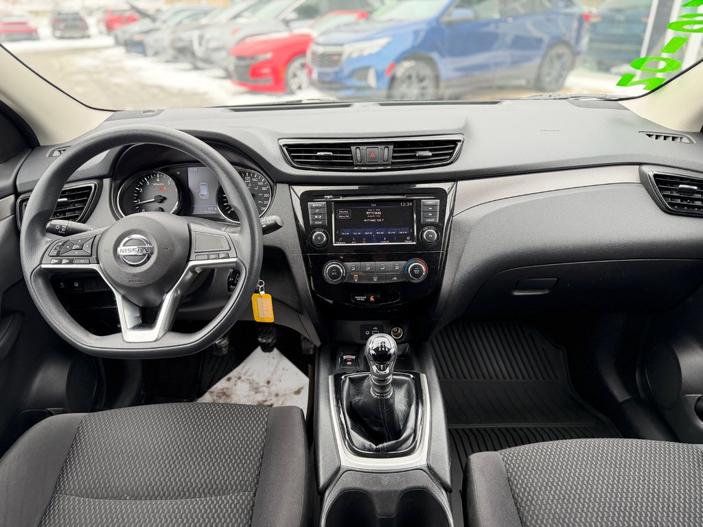2020 Nissan Qashqai S Manuel Bas Kilométrage in Terrebonne, Quebec - 21 - w1024h768px