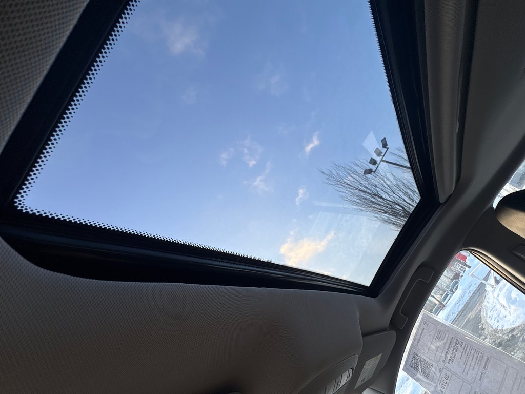 2021 Nissan Qashqai SL AWD TOIT PANO CUIR NAV in Boucherville, Quebec - 22 - w1024h768px