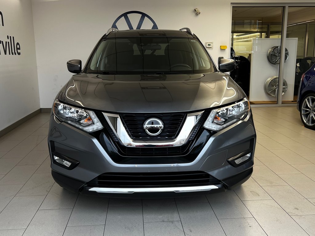 Nissan Rogue AWD SV 2020 à Boucherville, Québec - 2 - w1024h768px