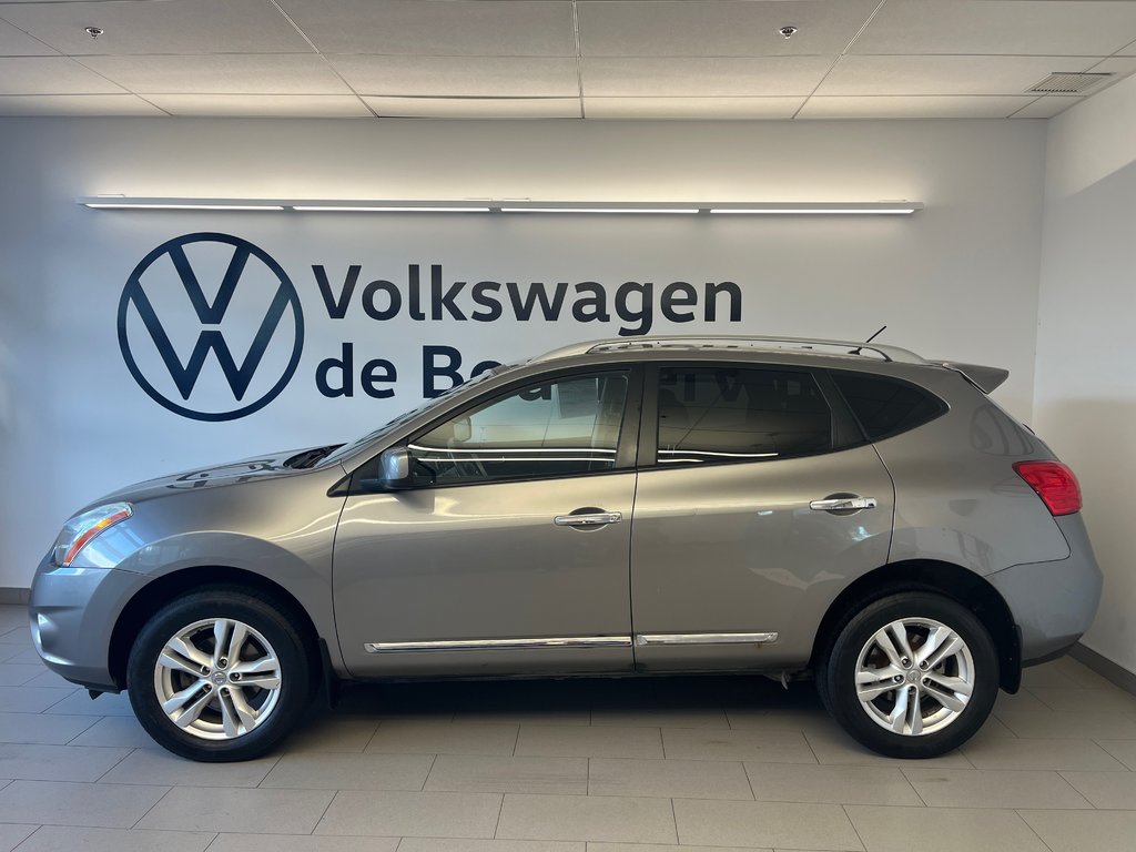 Nissan Rogue SV 2012 à Boucherville, Québec - 2 - w1024h768px