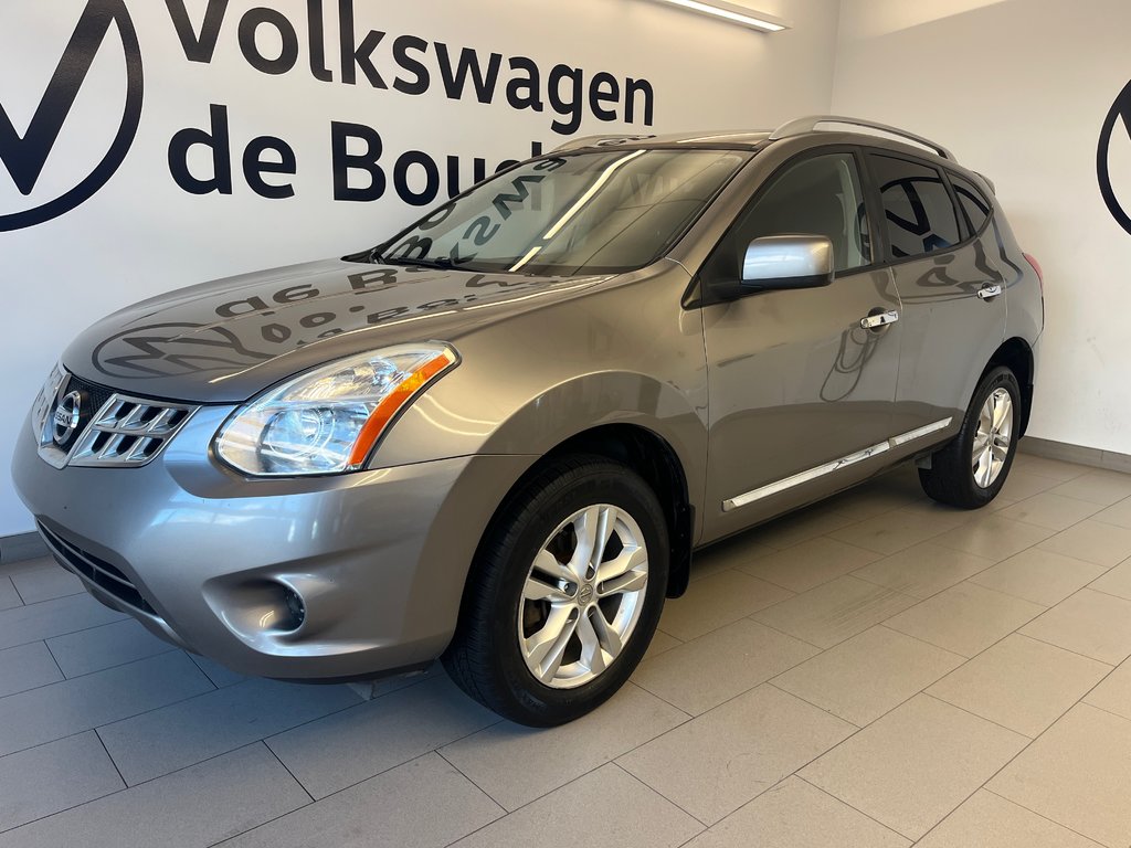 Nissan Rogue SV 2012 à Boucherville, Québec - 1 - w1024h768px