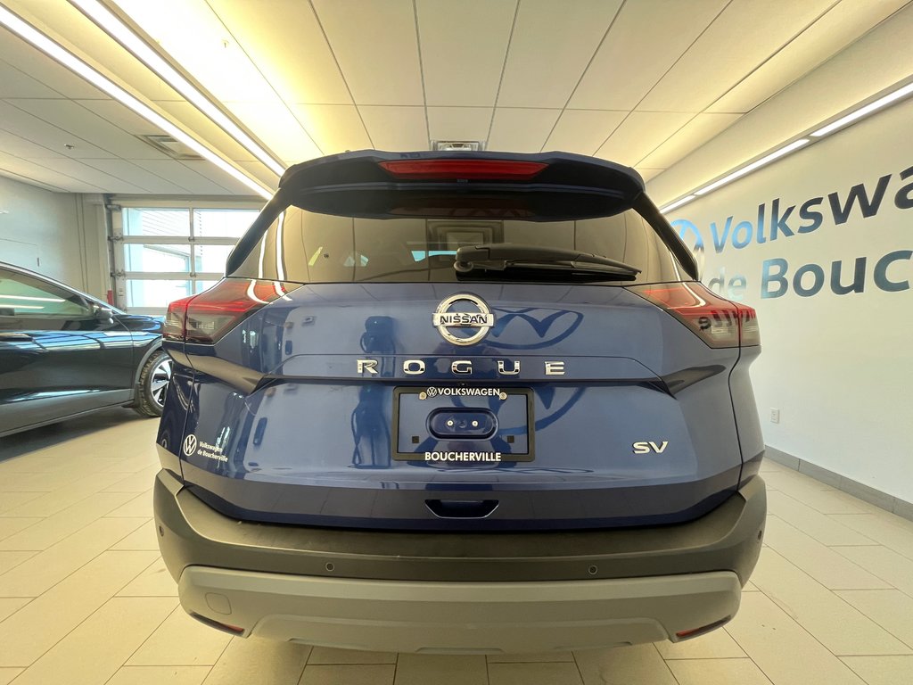 2021 Nissan Rogue SV in Boucherville, Quebec - 3 - w1024h768px