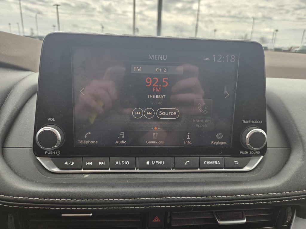 2021 Nissan Rogue SV, CUIR, TOIT, CAMERA 360 in Boucherville, Quebec - 14 - w1024h768px