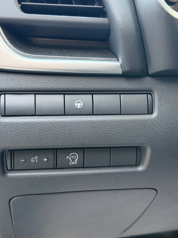 Nissan Rogue SV AWD Toit Panoramique 2023 à Terrebonne, Québec - 11 - w1024h768px