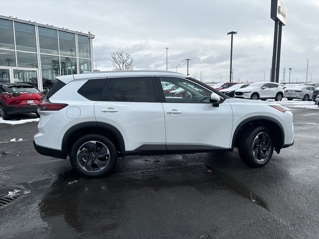 Nissan Rogue SV,TOIT PANO, AWD 2024 à Boucherville, Québec - 12 - w1024h768px
