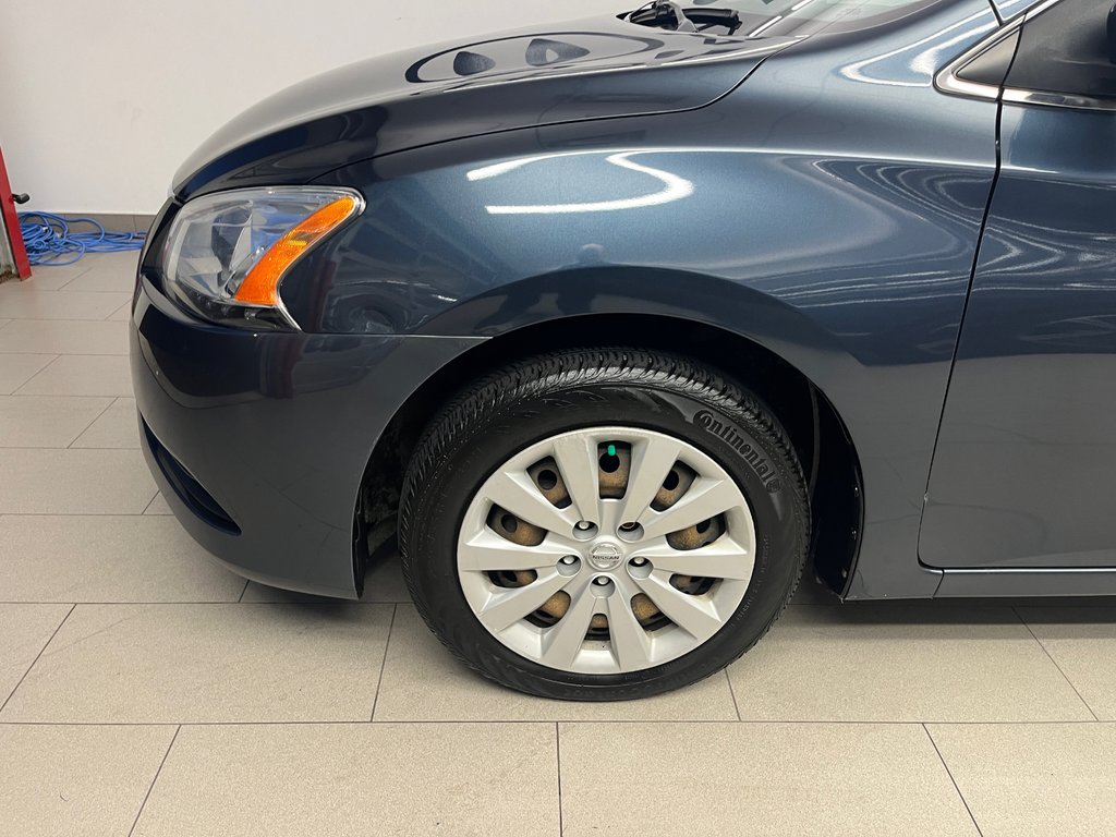 Nissan Sentra SV 2013 à Boucherville, Québec - 3 - w1024h768px