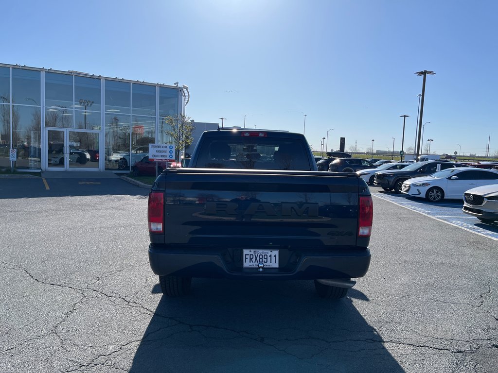 2021 Ram 1500 Classic EDITION NIGHT,V6,4X4, BAS KM, IMPECCABLE in Boucherville, Quebec - 13 - w1024h768px