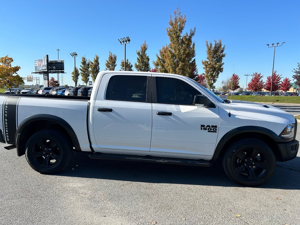 2021 Ram 1500 Classic Warlock, CREW, 3.6L, 4X4 in Boucherville, Quebec - 7 - w1024h768px