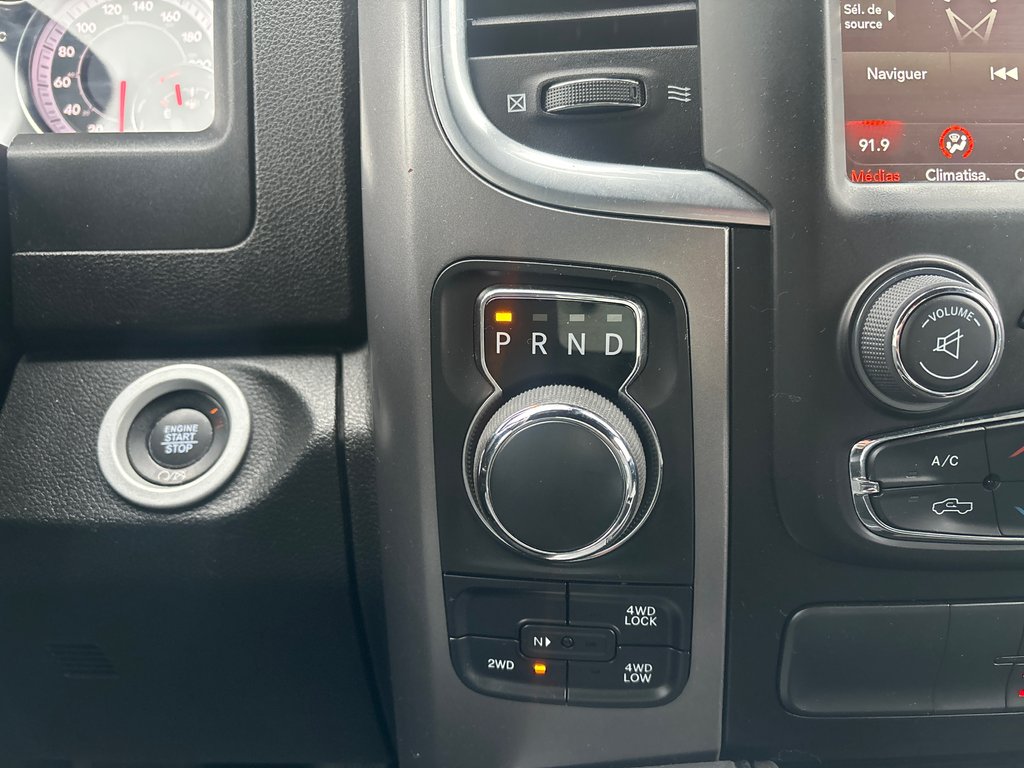 Ram 1500 Classic Warlock, V6, GARANTIE 2022 à Boucherville, Québec - 16 - w1024h768px