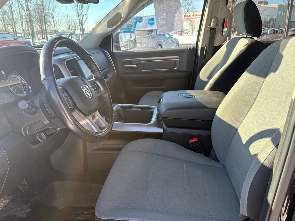 Ram 1500 Classic SLT, CREW, ALPINE,NAV, PNEUS HIVER/ÉTÉ INCLUS 2022 à Boucherville, Québec - 9 - w1024h768px