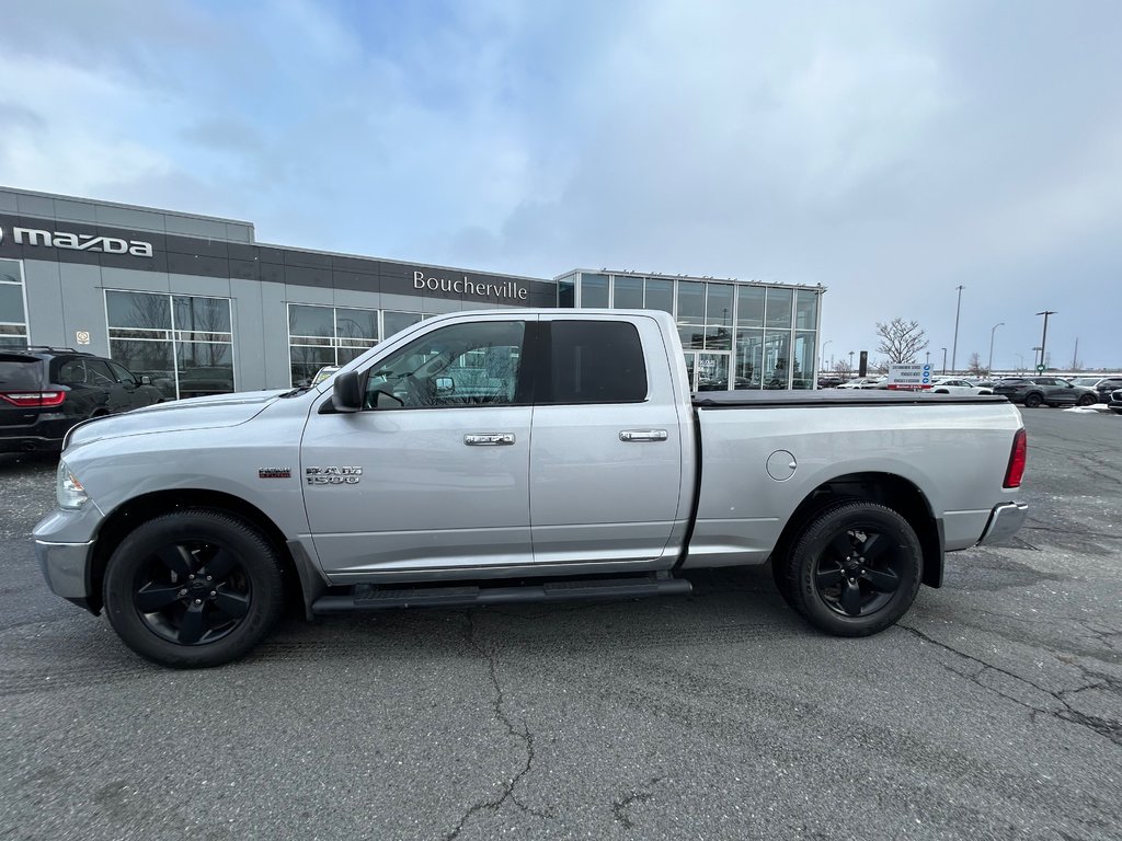 2015 Ram 1500 SLT, 5.7L, 4X4, BAS KM in Boucherville, Quebec - 3 - w1024h768px