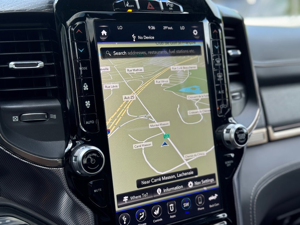 2019 Ram 1500 Limited V8 5.7 Hemi Crew Ram Box in Terrebonne, Quebec - 17 - w1024h768px