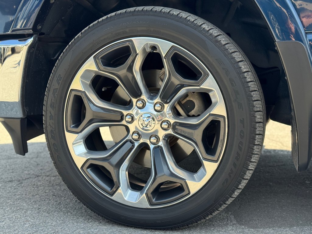 2021 Ram 1500 Limited Grosse Écran Toit Panoramique * Bijoux * in Terrebonne, Quebec - 30 - w1024h768px