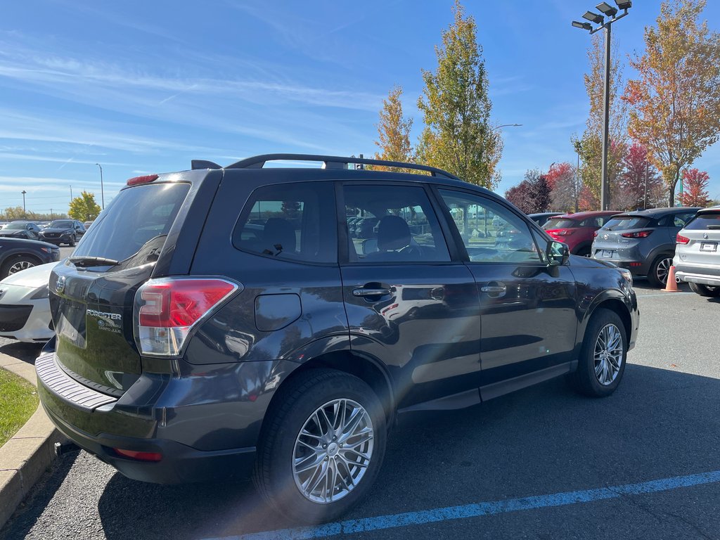 Subaru Forester TRÈS BAS KM, AUT, 8 PNEUS HIVER/ÉTÉ 2018 à Boucherville, Québec - 5 - w1024h768px