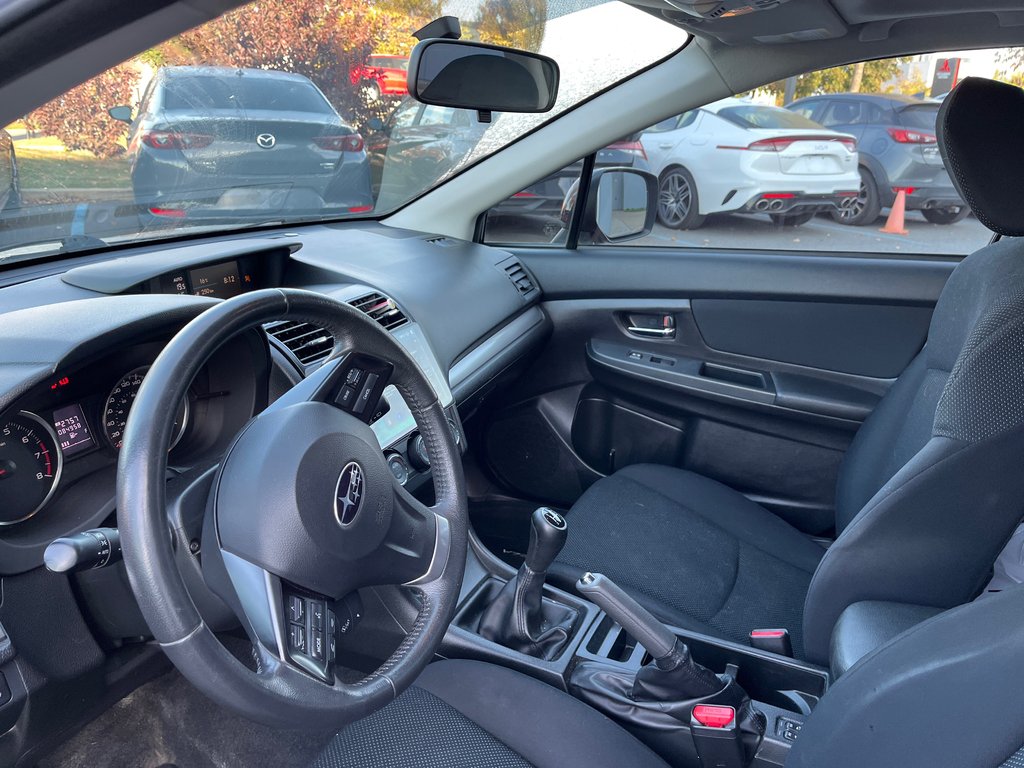 2012 Subaru Impreza 2.0i w/Touring Pkg, 85000 KM! in Boucherville, Quebec - 10 - w1024h768px