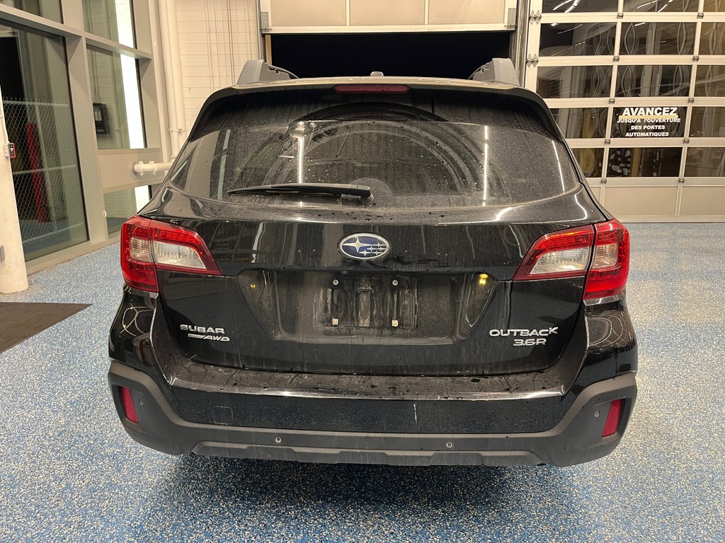 2018 Subaru Outback Limited in Boucherville, Quebec - 6 - w1024h768px