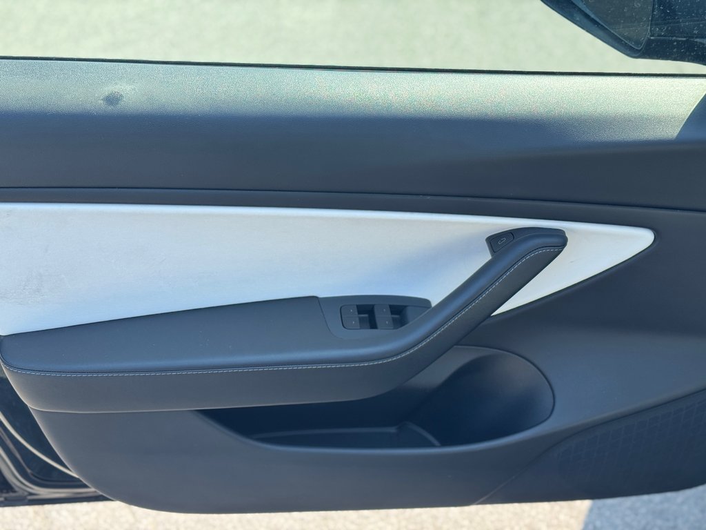 2021 Tesla MODEL 3 Standard Range Plus Toit Panoramique Navigation in Terrebonne, Quebec - 8 - w1024h768px