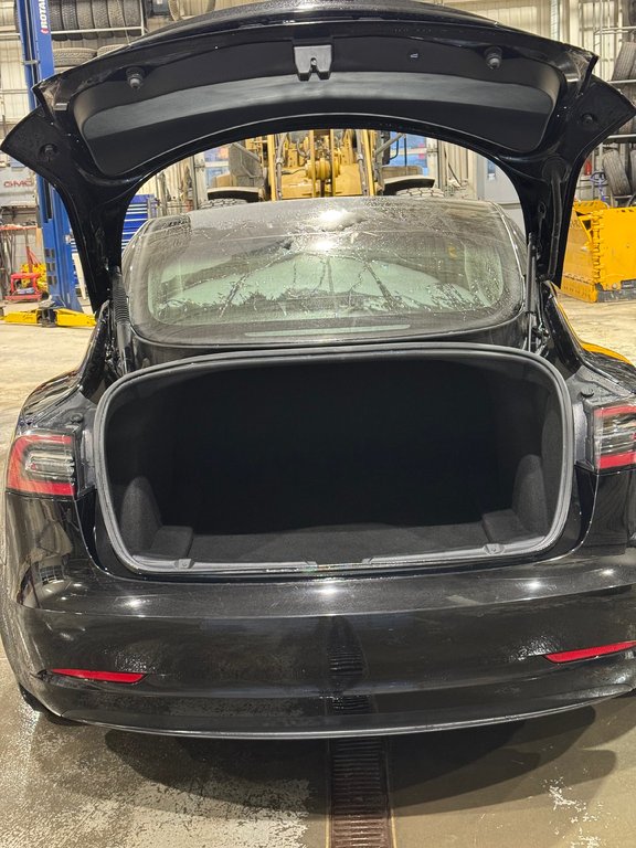 2022 Tesla Model 3 Long Range Awd Toit panoramique in Terrebonne, Quebec - 18 - w1024h768px