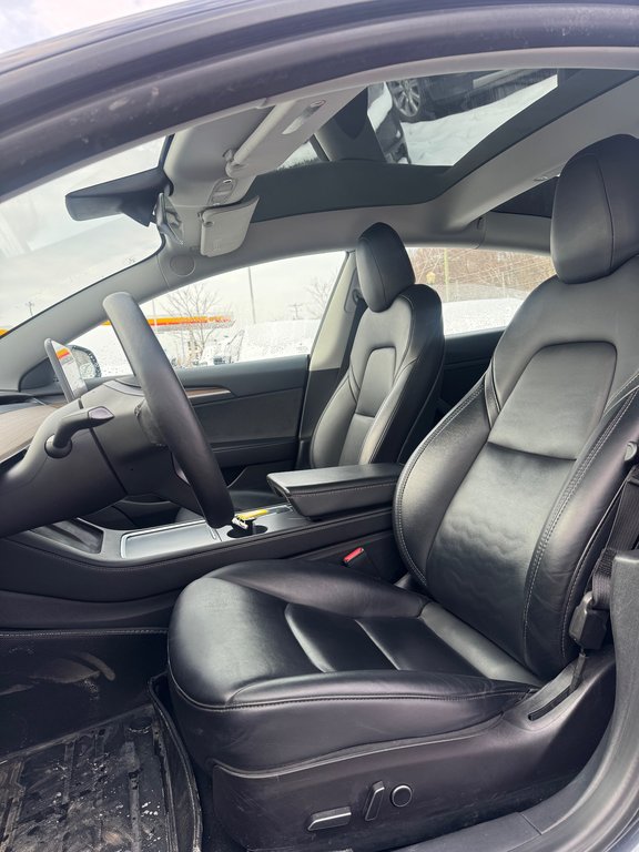 2022 Tesla Model 3 Standard Range Cuir in Terrebonne, Quebec - 9 - w1024h768px