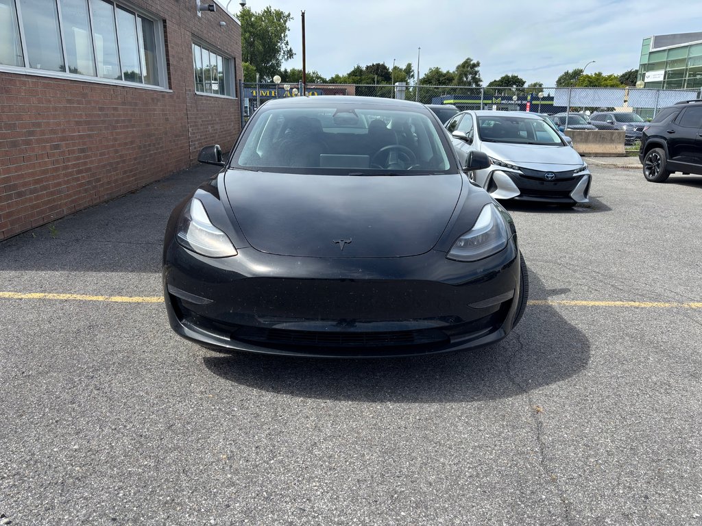 Tesla MODEL 3  2023 à Montréal, Québec - 1 - w1024h768px