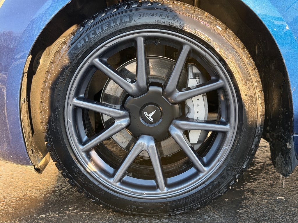Tesla Model 3 Long Range AWD Dual Motor 2023 à Terrebonne, Québec - 24 - w1024h768px
