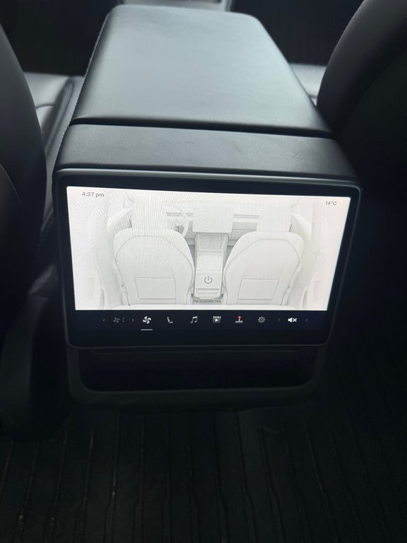 Tesla Model 3 Long Range 2024 à Terrebonne, Québec - 13 - w1024h768px