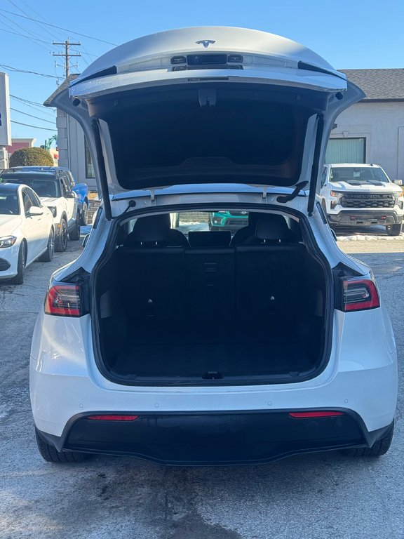 2021 Tesla Model Y Standard Range Cuir in Terrebonne, Quebec - 16 - w1024h768px