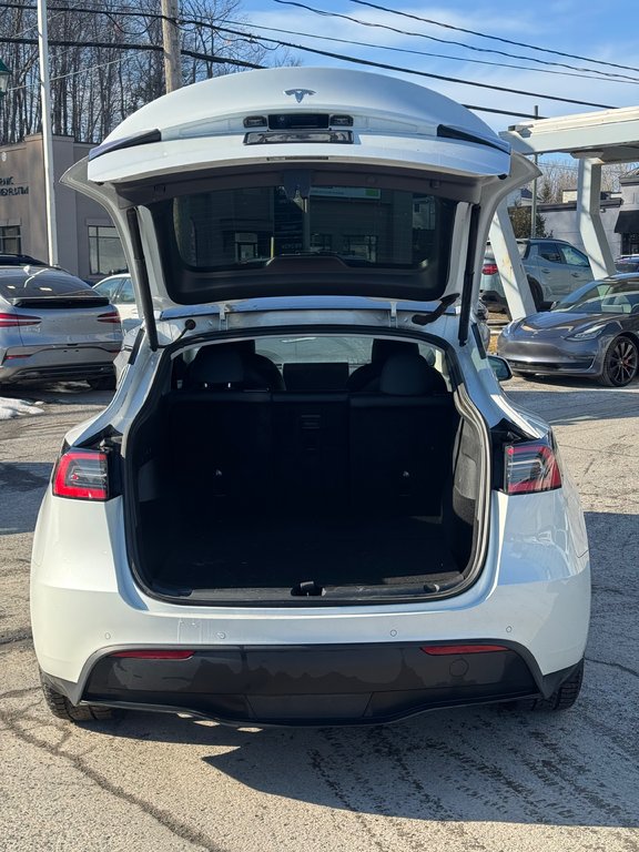 2021 Tesla Model Y Standard Range Toit Vitré in Terrebonne, Quebec - 16 - w1024h768px