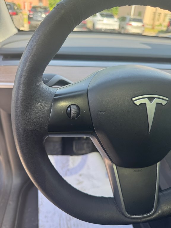 Tesla Model Y Long Range Caméra De Recul Toit Pano 2023 à Terrebonne, Québec - 12 - w1024h768px