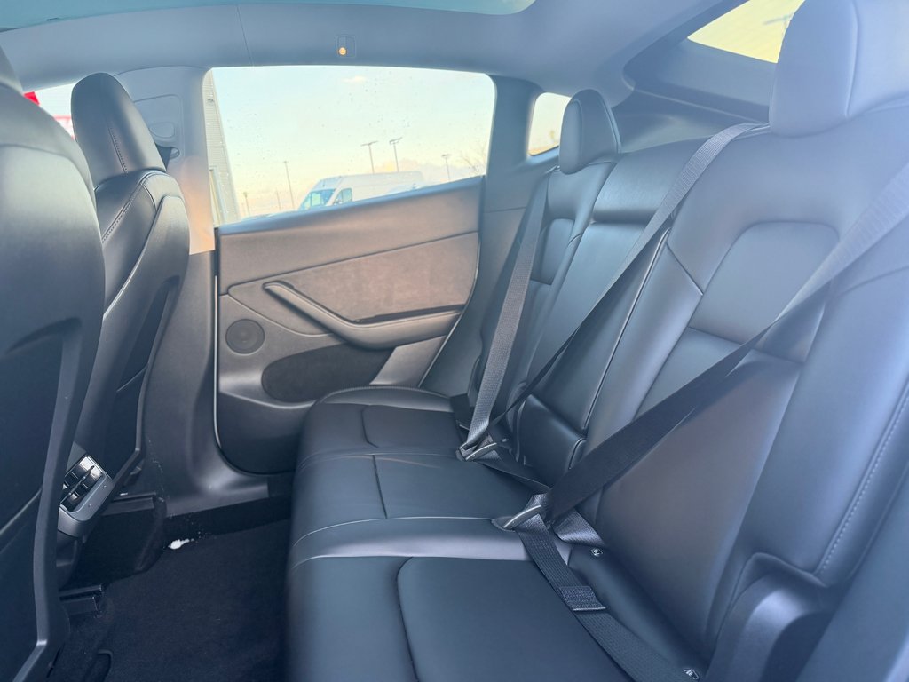 Tesla Model Y  2023 à Terrebonne, Québec - 21 - w1024h768px