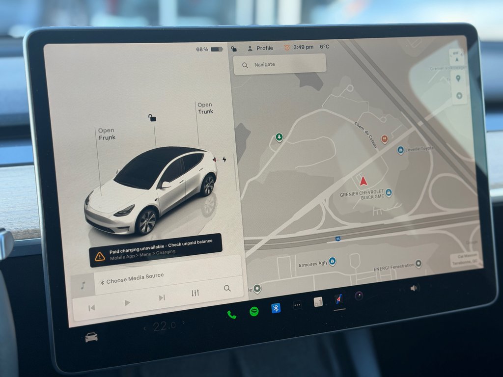Tesla Model Y  2023 à Terrebonne, Québec - 15 - w1024h768px