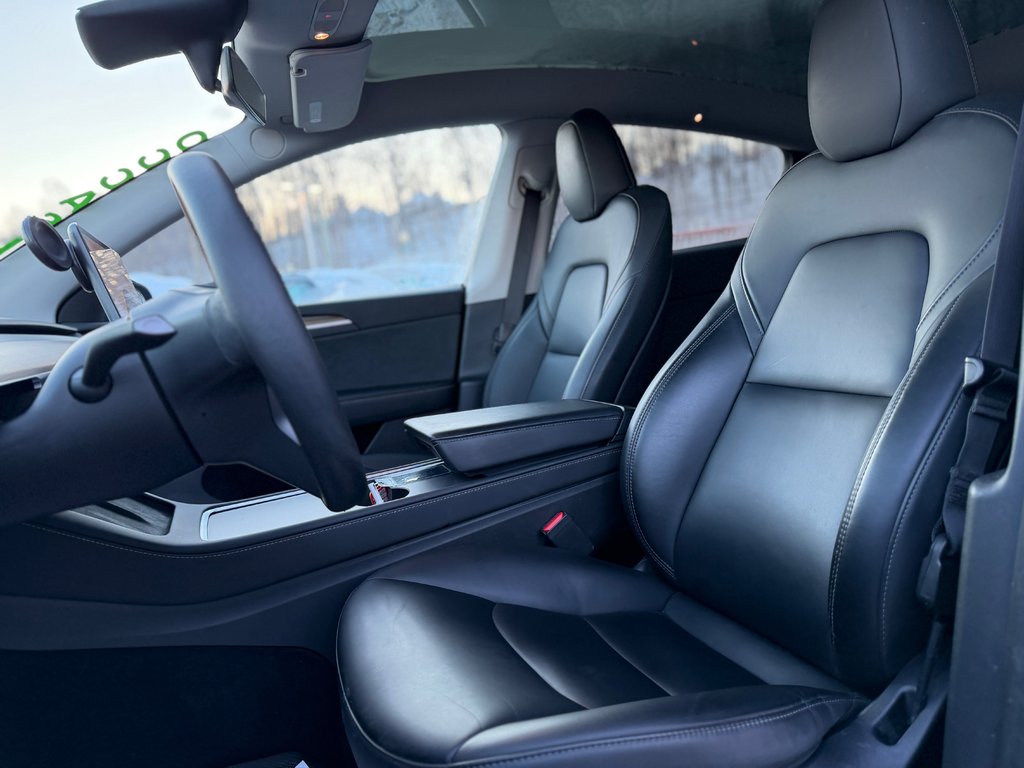 Tesla Model Y Bas Kilométrage Cuir 2023 à Terrebonne, Québec - 10 - w1024h768px