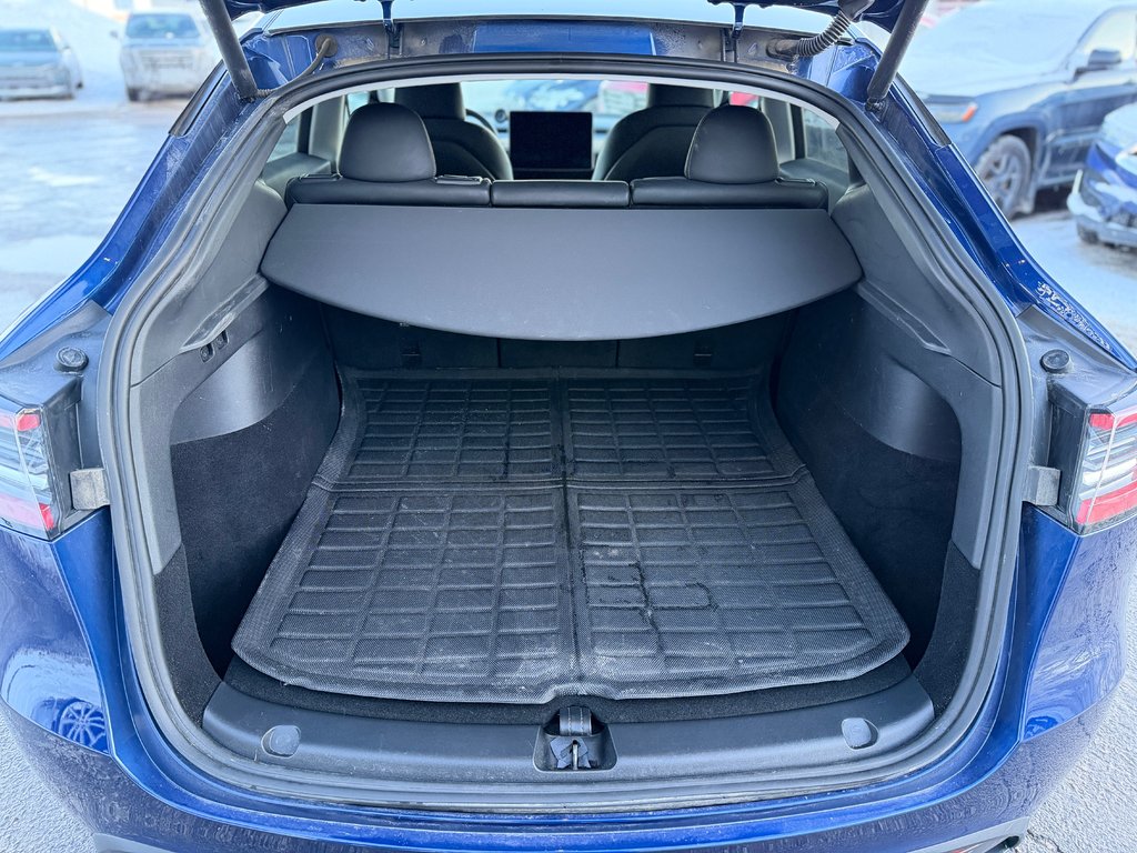 Tesla Model Y Bas Kilométrage Cuir 2023 à Terrebonne, Québec - 23 - w1024h768px