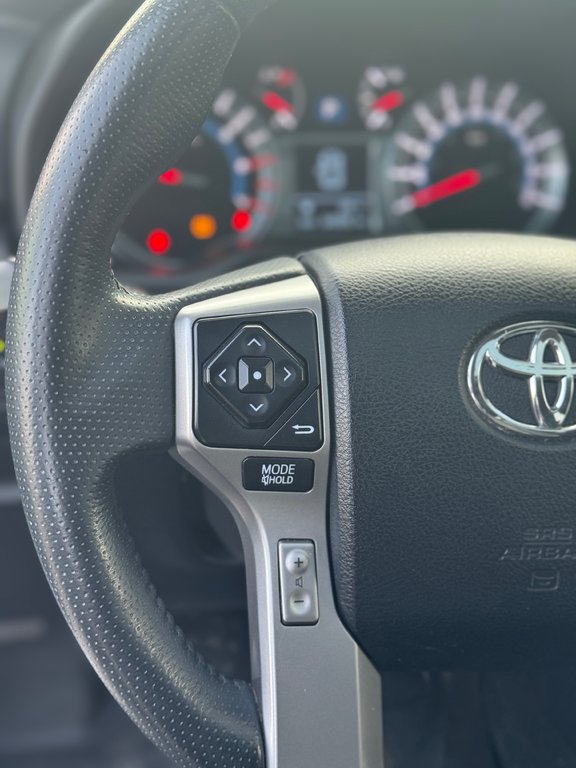 Toyota 4Runner Limited Toit ouvrant Cuir 2018 à Terrebonne, Québec - 14 - w1024h768px