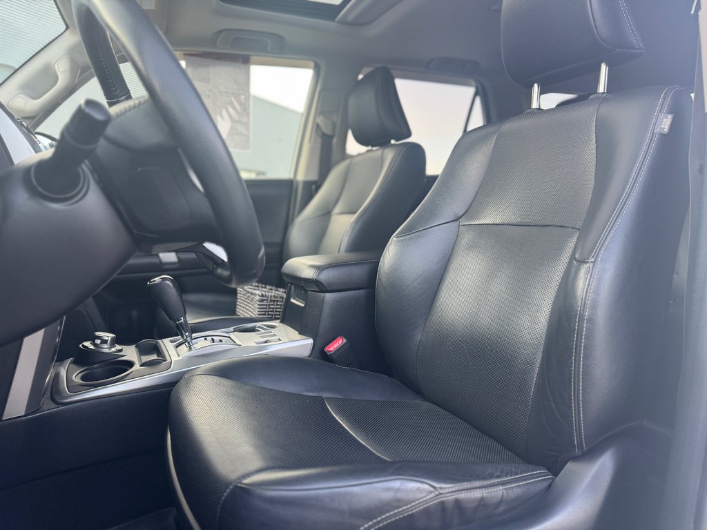 Toyota 4Runner Limited Toit ouvrant Cuir 2018 à Terrebonne, Québec - 10 - w1024h768px