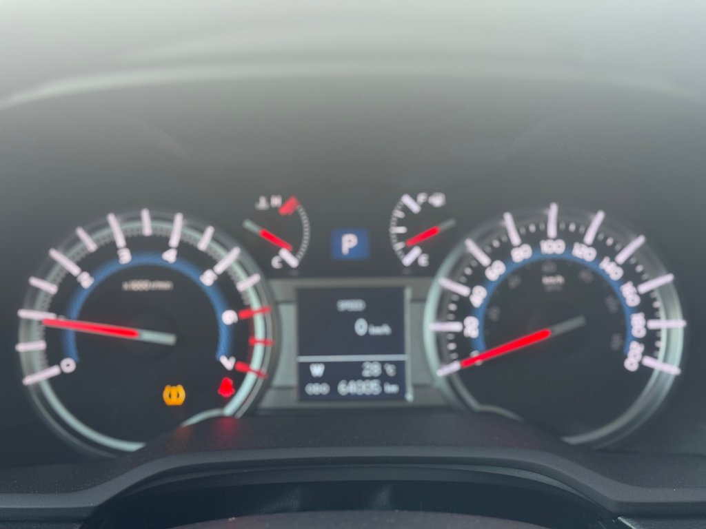 Toyota 4Runner Limited Toit ouvrant Cuir 2018 à Terrebonne, Québec - 16 - w1024h768px