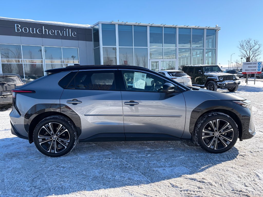 Toyota bZ4X XLE AWD JAMAIS ACCIDENTÉ TOIT PANORAMIQUE CUIR 2023 à Boucherville, Québec - 13 - w1024h768px