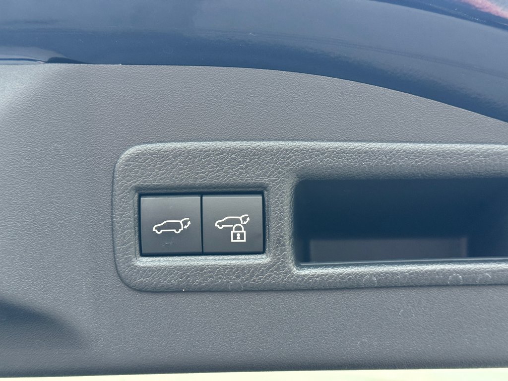  - 25 - px