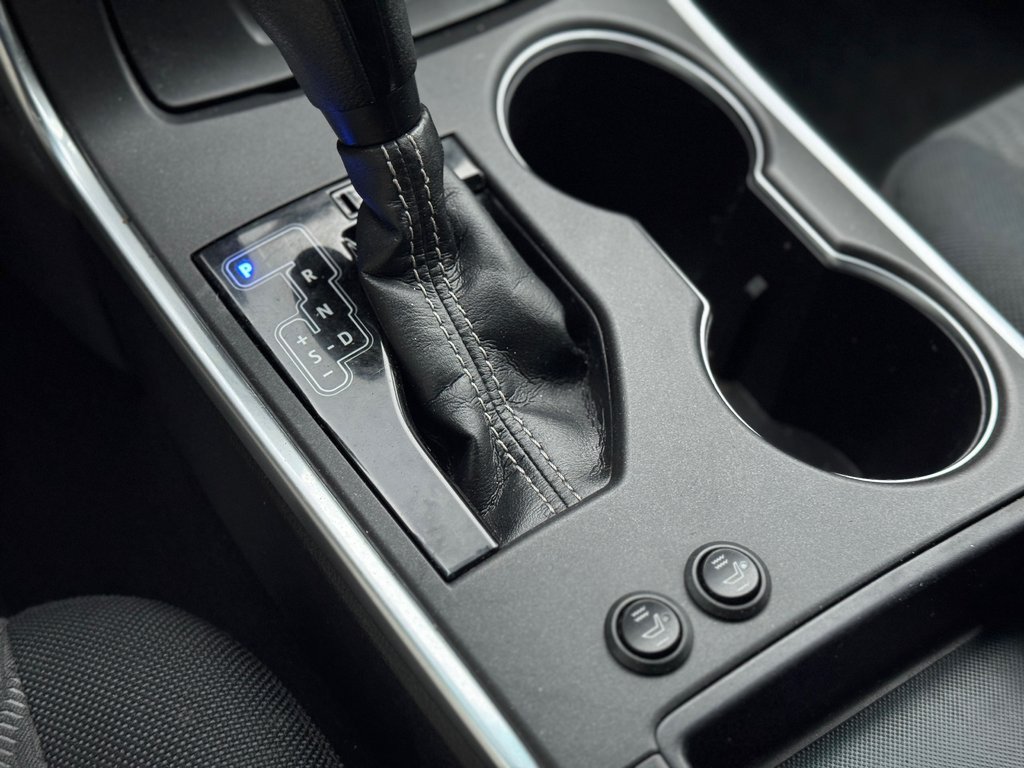 Toyota Camry LE Air Climatisé Caméra De Recul 2017 à Terrebonne, Québec - 19 - w1024h768px