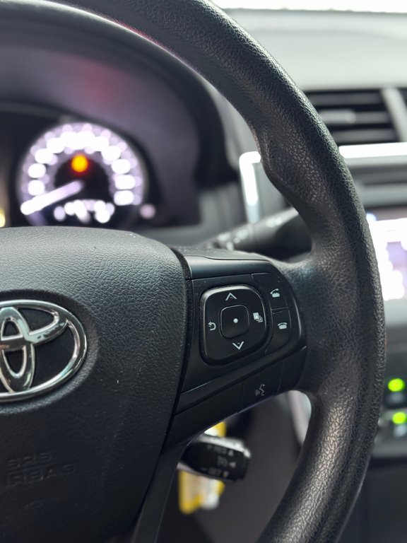 Toyota Camry LE Air Climatisé Caméra De Recul 2017 à Terrebonne, Québec - 12 - w1024h768px