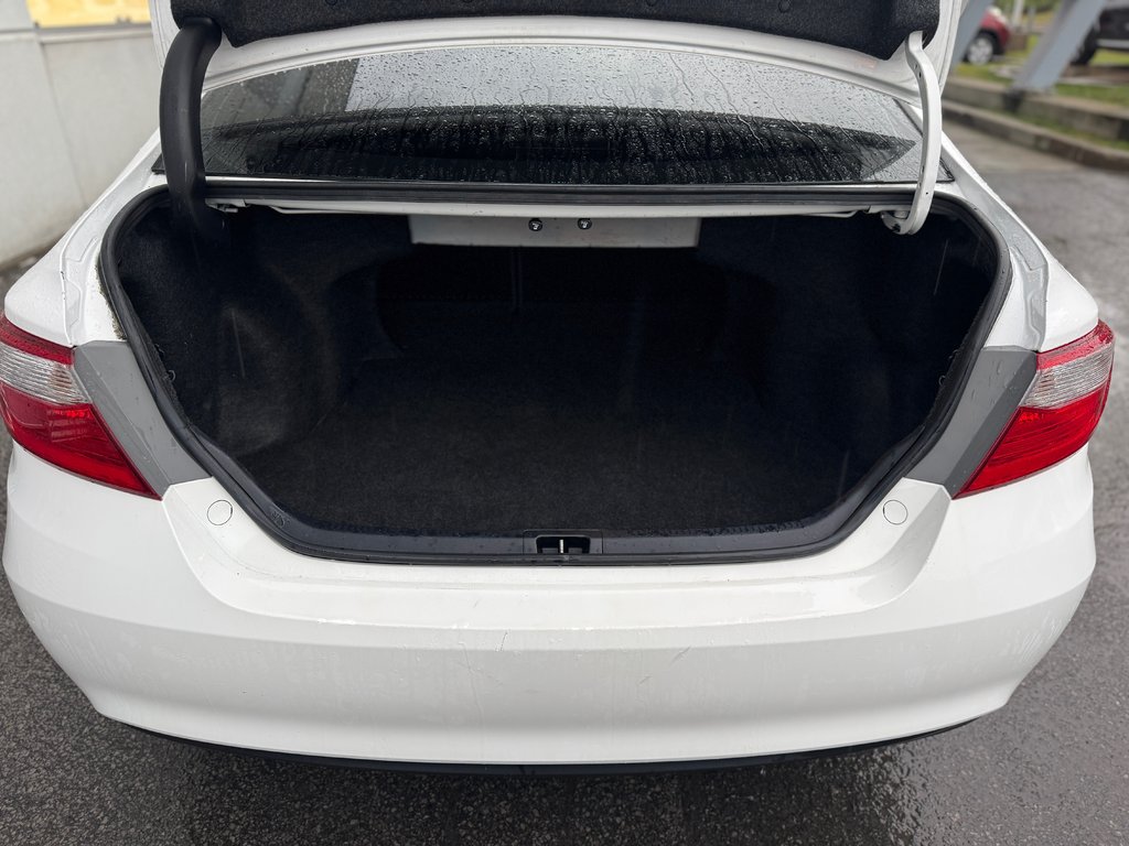 Toyota Camry LE Air Climatisé Caméra De Recul 2017 à Terrebonne, Québec - 24 - w1024h768px