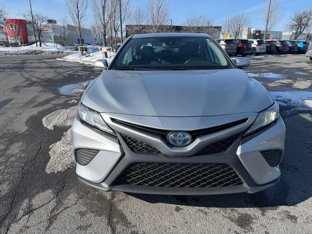 Toyota Camry HYBRID SE TOIT OUVRANT CUIRE 2020 à Boucherville, Québec - 2 - w1024h768px
