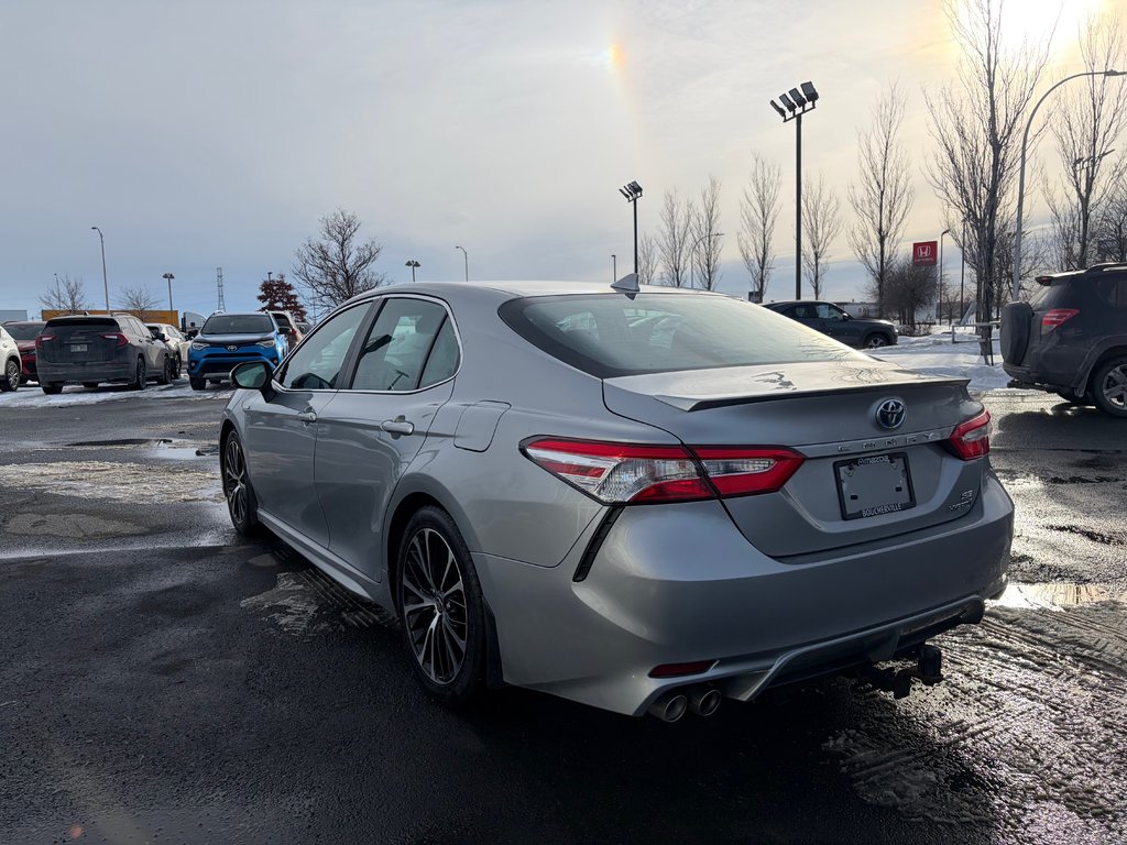 2020 Toyota Camry HYBRID SE TOIT OUVRANT CUIRE in Boucherville, Quebec - 6 - w1024h768px